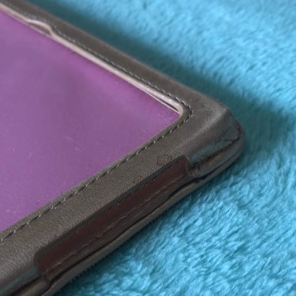 Coach iPad Case - Picture 7 of 8